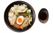  Tavuklu Ramen 