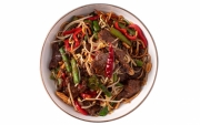 Sebzeli Erişte / Chinese Express Spesiyal Dana Eti